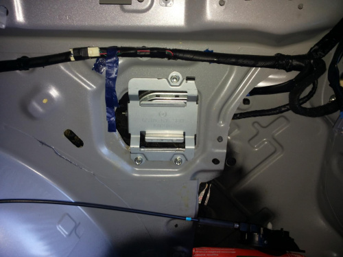 Mazda 6 Forum • Fabryczny autoalarm • Elektryka i