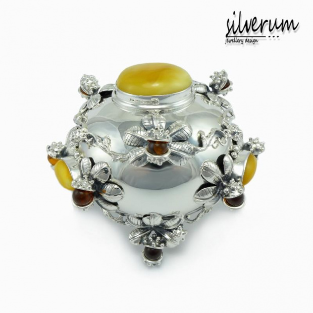 cukiernica srebrna #silverum design #Srebro użytkowe #cukiernica #wizytownik #łyżeczka #srebrna #nóż #prezent #jubiler #bursztyn